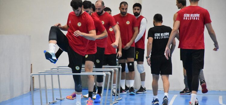 Cizre Belediyespor Erkek Voleybol Takımı, yeni sezona ilk 8 hedefiyle hazırlanıyor