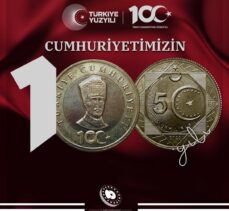 Hazine ve Maliye Bakanlığı, Cumhuriyet'in 100. yılına özel basılan “5 Türk lirası” hatıra parasını tanıttı