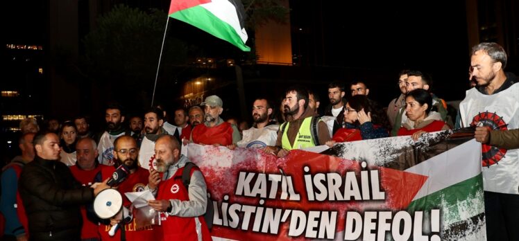 İsrail'in Gazze'ye yönelik saldırıları İstanbul'da protesto edildi