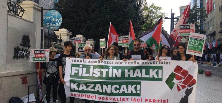 Kadıköy'de Devrimci Sosyalist İşçi Partisi’nden Filistin'e destek eylemi