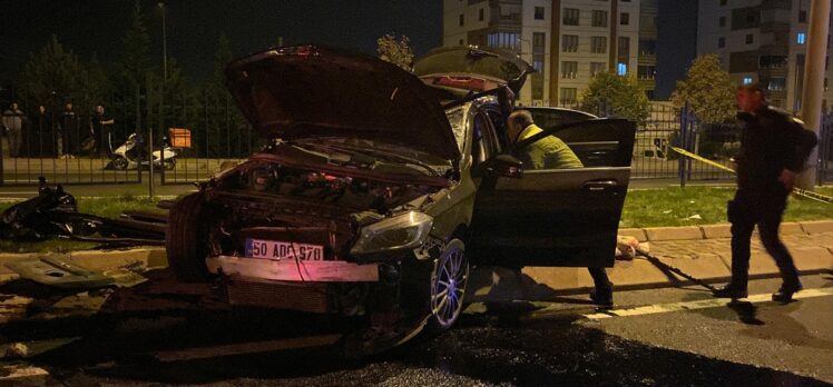 Kayseri'de trafik kazasında 1 kişi öldü, 2 kişi yaralandı