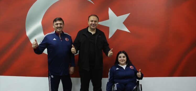 Paralimpik milli atıcılar Çağla Baş ile Cevat Karagöl'ün hedefi olimpiyat madalyası