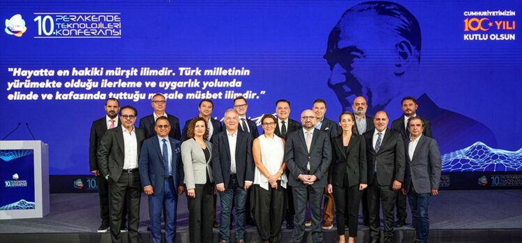 Perakende ve bilişim sektörü profesyonelleri teknoloji konferansında buluştu