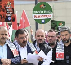 Sağlık-Sen üyeleri İsrail'in Gazze'ye saldırılarını protesto etti