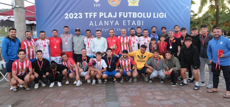 TFF Plaj Futbolu Ligi'nin Alanya etabını City Line Alanya Belediyespor kazandı