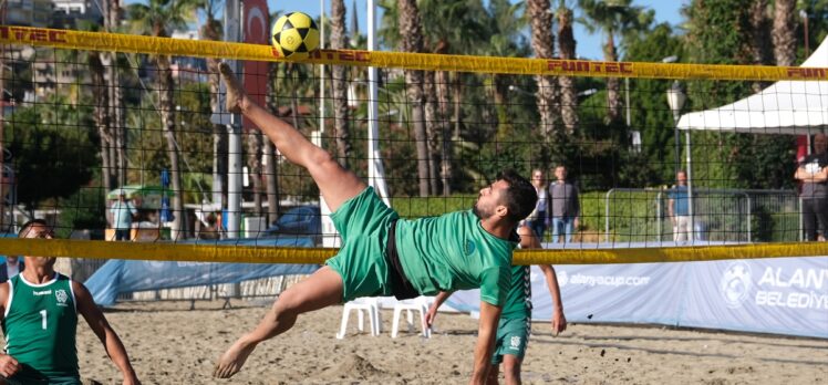 Alanya'da düzenlenen Footvolley Dünya Kulüpler Kupası tamamlandı