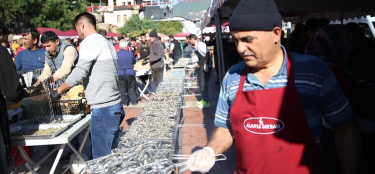 Alanya'da düzenlenen “Hamsi Festivali” başladı