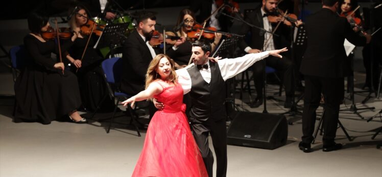 Azerbaycan Devlet Filarmoni Orkestrası, Trabzon'da “Karabağ Azerbaycan'dır” konseri verdi