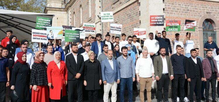 Balıkesir'de AK Parti'li gençler İsrail'i protesto etti