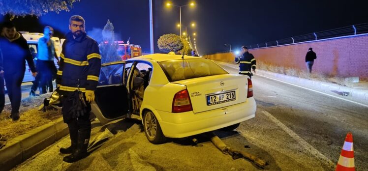 Bingöl'de 2 trafik kazasında 12 kişi yaralandı