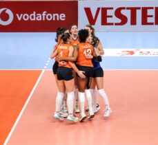 Voleybol: Vodafone Sultanlar Ligi