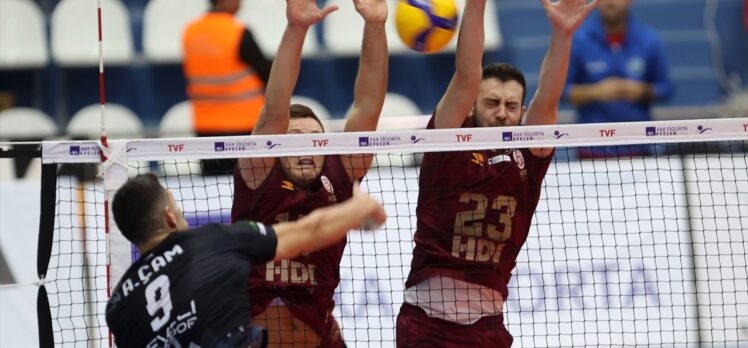 Voleybol: AXA Sigorta Efeler Ligi