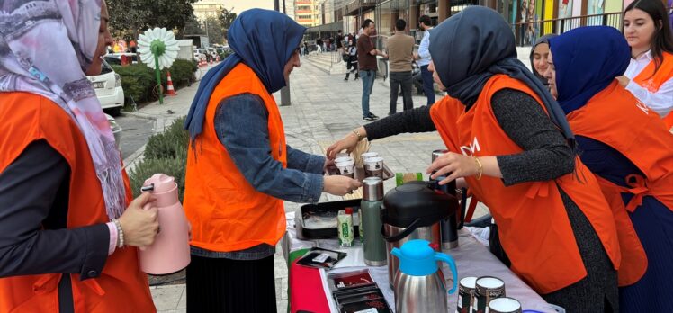 Kahramanmaraş'ta KADEM üyeleri İsrail'in Gazze'ye saldırılarını protesto etti