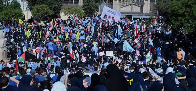 Lübnan'da binlerce çocuk İsrail'in Gazze'de çocukları öldürmesini protesto etti