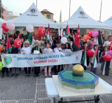 Samsun'da “çocuklar” İsrail'in Gazze'ye saldırılarını protesto etti