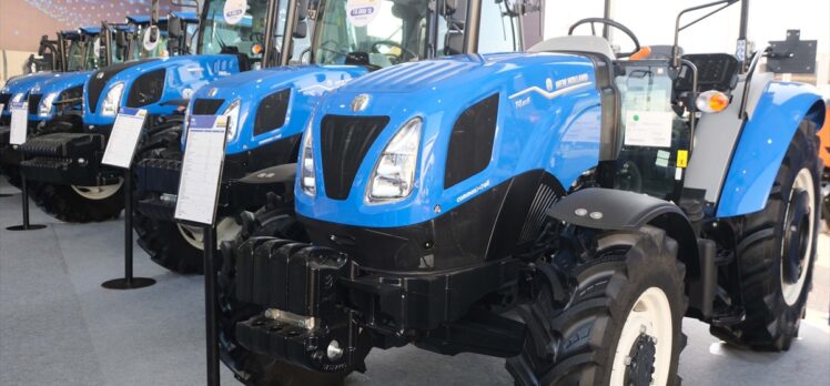 TürkTraktör'ün markası New Holland, 16. Adana Tarım Fuarı'nda