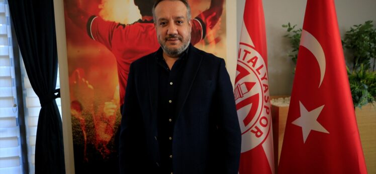 Antalyaspor'da hedef ligi üçüncü bitirmek