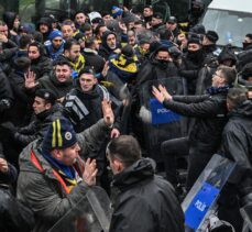 Fenerbahçe taraftarı, Tüpraş Stadı'na ulaştı