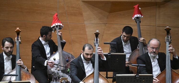 CSO, yeni yıl özel konserinde sanatseverlerle buluştu