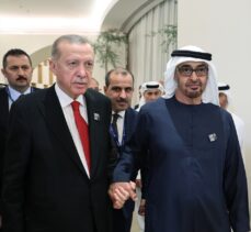 Cumhurbaşkanı Erdoğan, BAE Devlet Başkanı Al Nahyan ile bir araya geldi