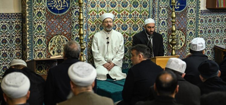 Diyanet İşleri Başkanı Erbaş, İstanbul'da Filistin'e dua buluşmasına katıldı