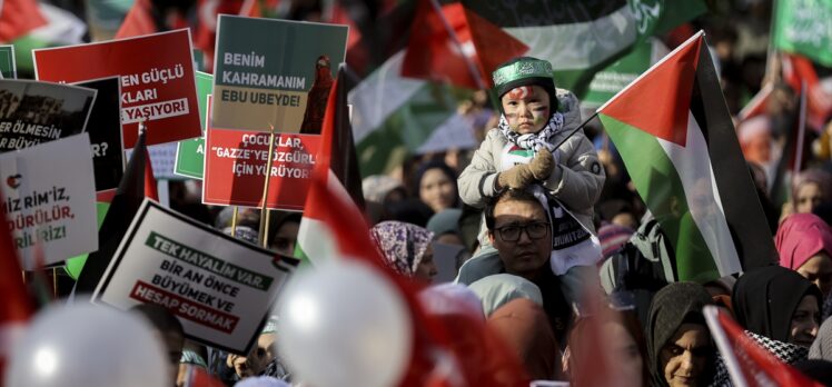 İstanbul'da “23 Aralık Dünya Şehit Çocuklar Günü” yürüyüşü