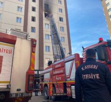 Kayseri'de apartman dairesinde çıkan yangın söndürüldü