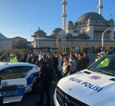 Operasyonlarda ele geçirilerek emniyete tahsis edilen araçlar İstanbul'da göreve başladı