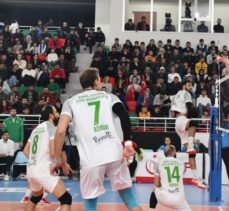 Voleybol: AXA Sigorta Efeler Ligi