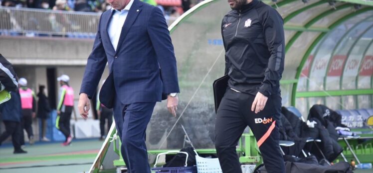 Skibbe'nin Japonya'daki başarısının arkasında antrenör Serhat Umar var