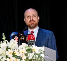 YETEV Mütevelli Heyeti Başkanı Erdoğan, “2. Çocuklar İçin Felsefe Çalıştayı”nda konuştu: