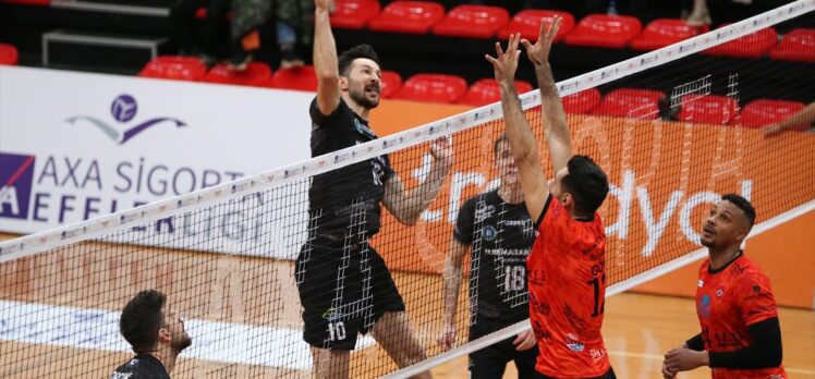 Voleybol: AXA Sigorta Efeler Ligi