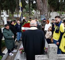 Fenerbahçe'nin efsane oyuncusu Lefter Küçükandonyadis vefatının 12. yılında anıldı