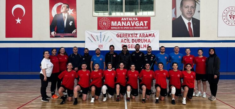 İşitme Engelliler Futsal A Milli Takım seçme kampı Antalya'da yapıldı