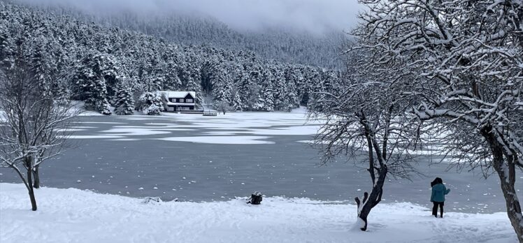 Kartalkaya, Gölcük ve Abant'ta kar etkili oluyor