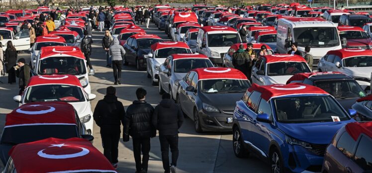 Martı çalışanları ve sürücüleri Yenikapı'da terörü lanetledi