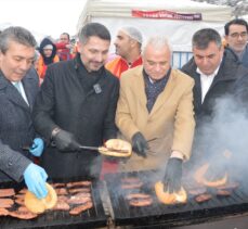 Sivrihisar Dövme Sucuk Festivali'nde 7,5 ton sucuk ekmek ikram edildi