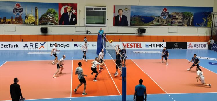 Voleybol: AXA Sigorta Efeler Ligi