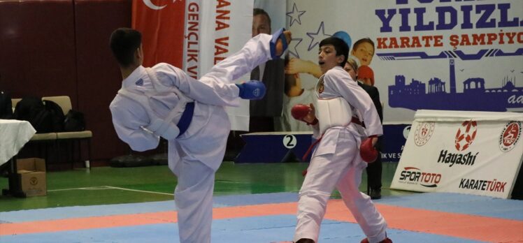 Adana'da düzenlenen Türkiye Yıldızlar Karate Şampiyonası tamamlandı