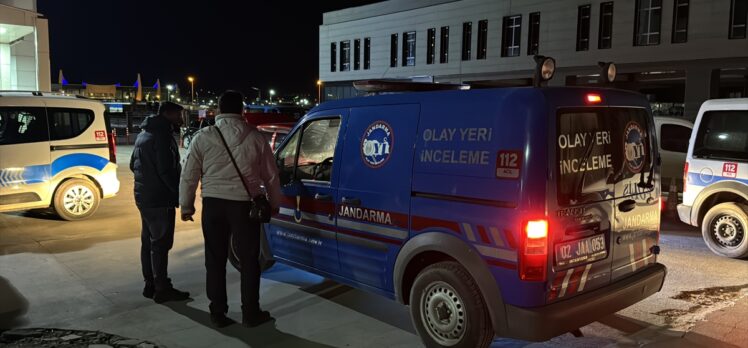 Adıyaman'da bir kişi tartıştığı eşini, bacanağını ve bacanağının oğlunu öldürdü