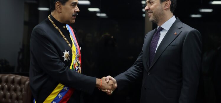 Bakan Bayraktar, Venezuela Devlet Başkanı Maduro ile görüştü