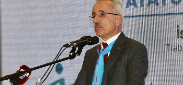 Bakan Uraloğlu, “Trabzon'un Düşman İşgalinden Kurtuluşunun 106. Yıl Dönümü” programında konuştu: