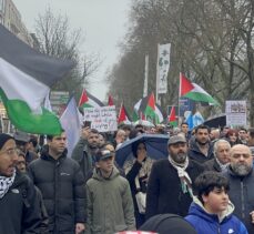 Düsseldorf'ta Filistin halkıyla dayanışma yürüyüşü düzenlendi