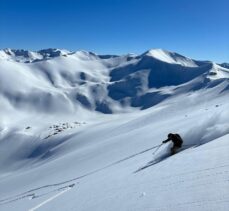 Kaçkar Dağları'nda “heliski” heyecanı devam ediyor