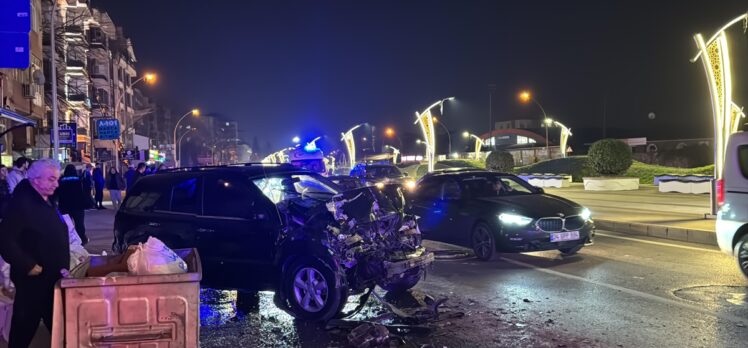 Kocaeli’de zincirleme trafik kazasında 7 kişi yaralandı