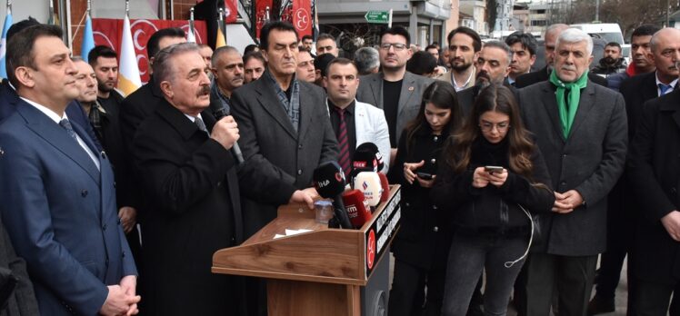 MHP Genel Sekreteri Büyükataman, Bursa'da mahalle temsilciliğinin açılışında konuştu: