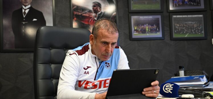 Trabzonspor Teknik Direktörü Avcı, AA'nın “Yılın Kareleri” oylamasına katıldı: