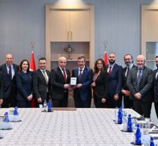 Yılmaz, Avrupa Türk İş İnsanları ve Sanayicileri Derneği yöneticilerini kabul etti