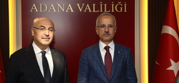 Bakan Uraloğlu, Adana'da planlanan ulaşım projelerini değerlendirdi: