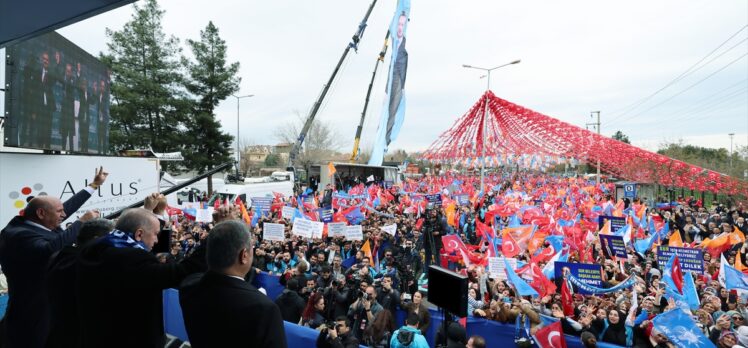 Cumhurbaşkanı Yardımcısı Yılmaz, partisinin Diyarbakır mitinginde konuştu: